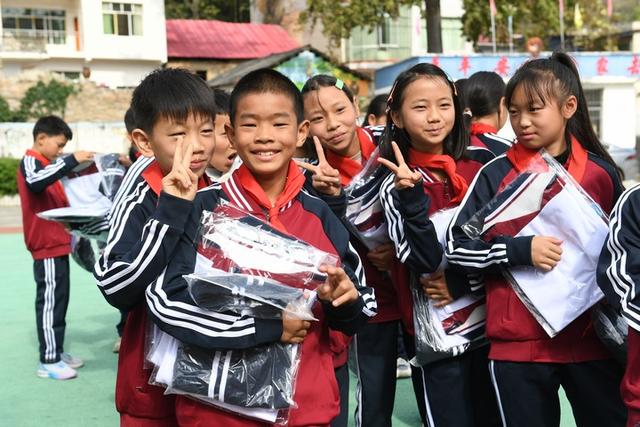 南方電網(wǎng)為貴州2所學(xué)校募集1000萬(wàn)“愛心值”