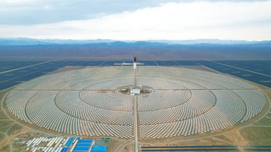 1000兆瓦“光熱+光伏”項(xiàng)目，首批并網(wǎng)發(fā)電!