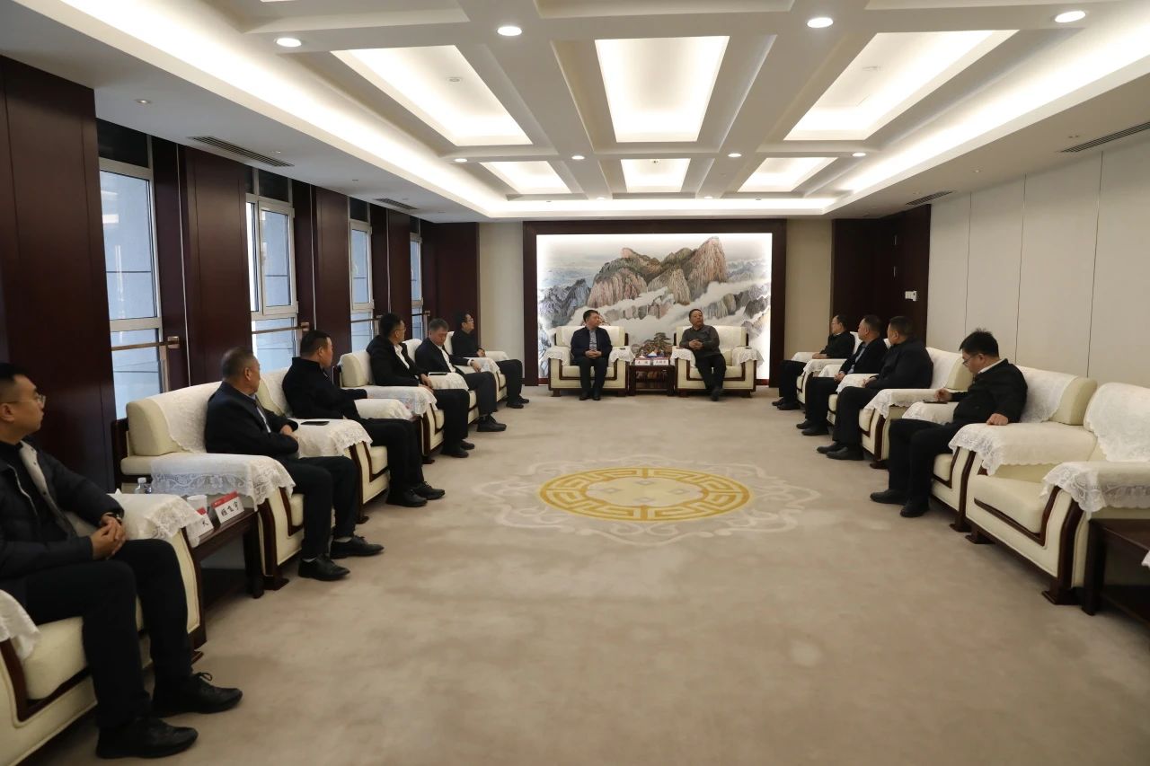 華電煤業(yè)總經(jīng)理王瑞到鐵路西安局、華電陜西公司拜訪交流