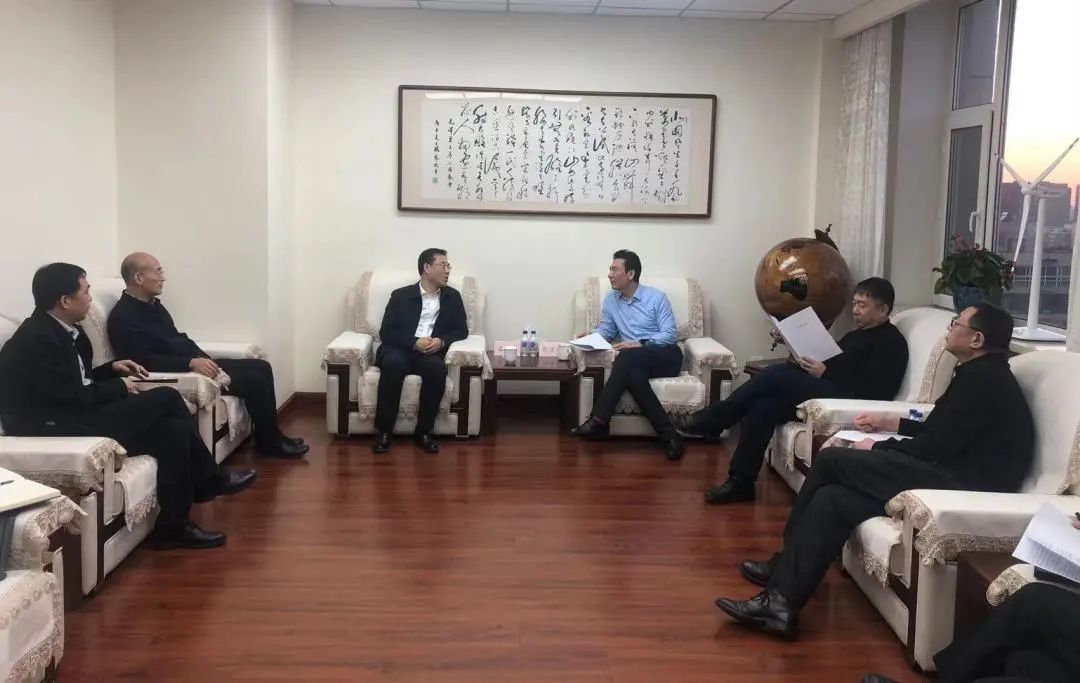 華電吉林公司黨委書記孫毅、黨委副書記鄭成杰拜會吉林省能源局黨組書記、局長趙彥峰