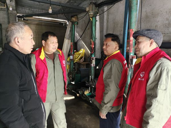 湖北竹溪供電公司嚴(yán)明從業(yè)紀(jì)，擦亮服務(wù)窗