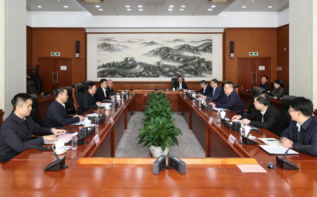 中核集團會見哈電集團總經(jīng)理、黨委副書記黃偉一行