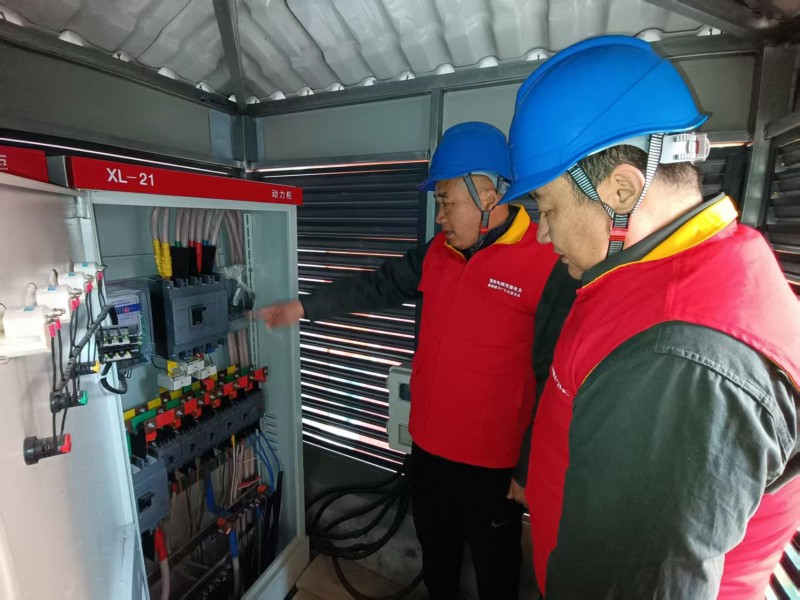 國網(wǎng)項(xiàng)城市供電公司“把脈” 校園用電，筑牢安全防線