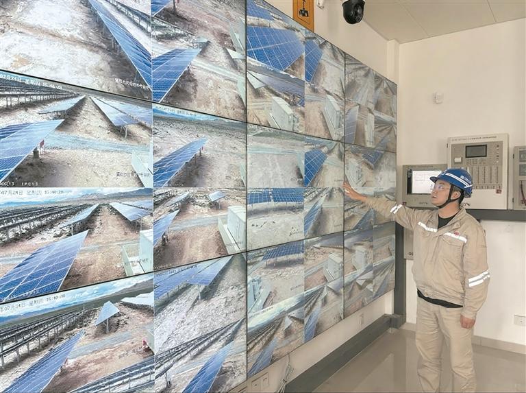 青海省首套光伏全景監(jiān)控系統(tǒng)投入運行