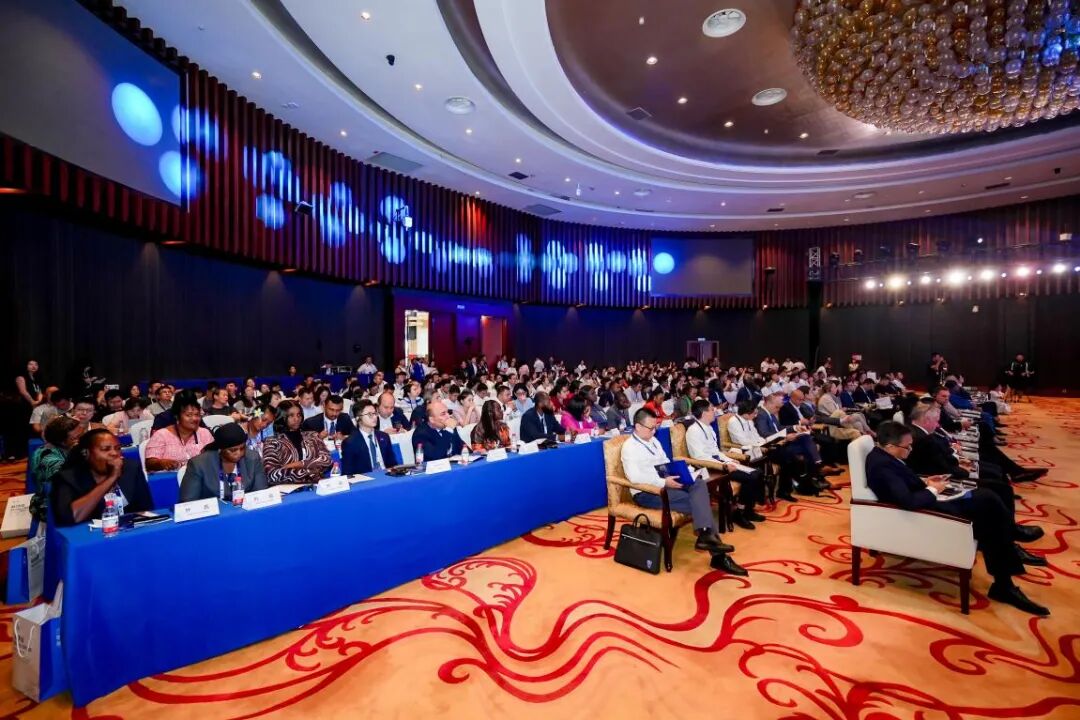 中國國際大數(shù)據(jù)產(chǎn)業(yè)博覽會(huì)數(shù)字絲綢之路·數(shù)字經(jīng)濟(jì)國際對接交流活動(dòng)成功舉辦